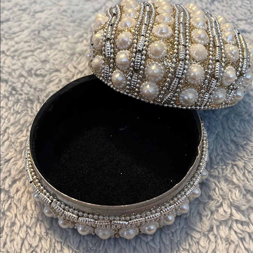 Elegant Pearl and Bead Trinket Box